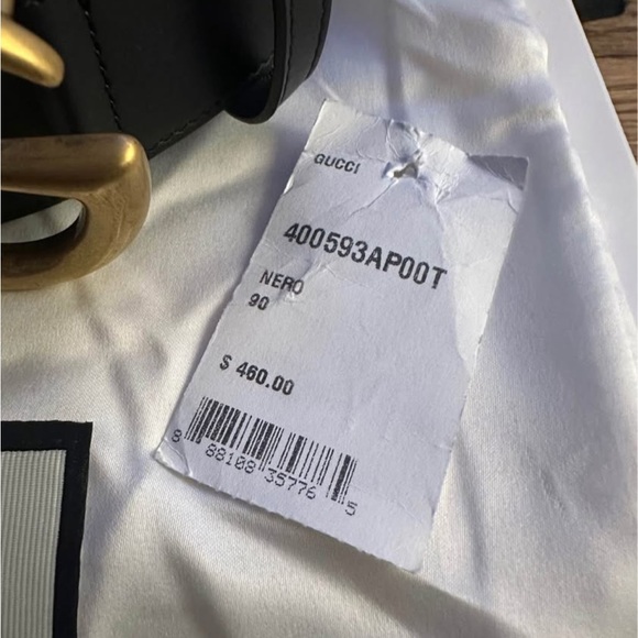 Gucci Nero Belt with Gold Buckle